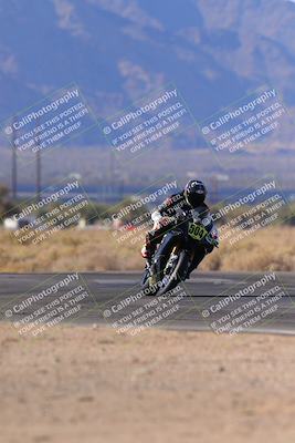 media/Dec-17-2023-CVMA (Sun) [[bf0c04832d]]/Race 2 Amateur Supersport Open/